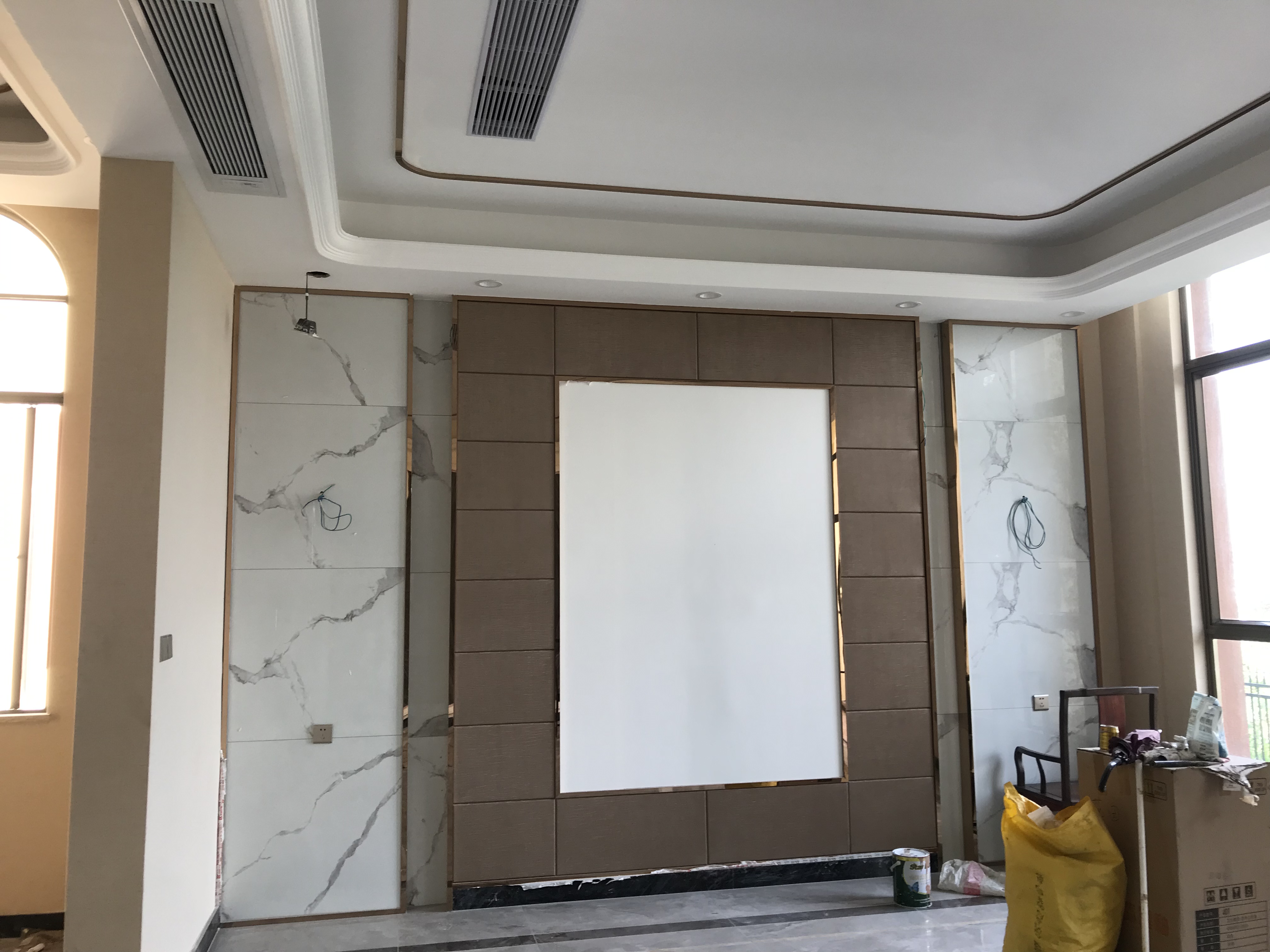 龍基雅墅61號:不銹鋼門 龍基雅墅61號:不銹鋼門